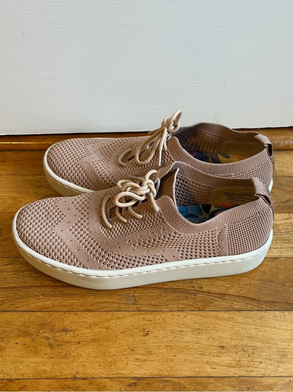 Born 6 Women's Knit Lace-Up Sneakers in Blush Pink